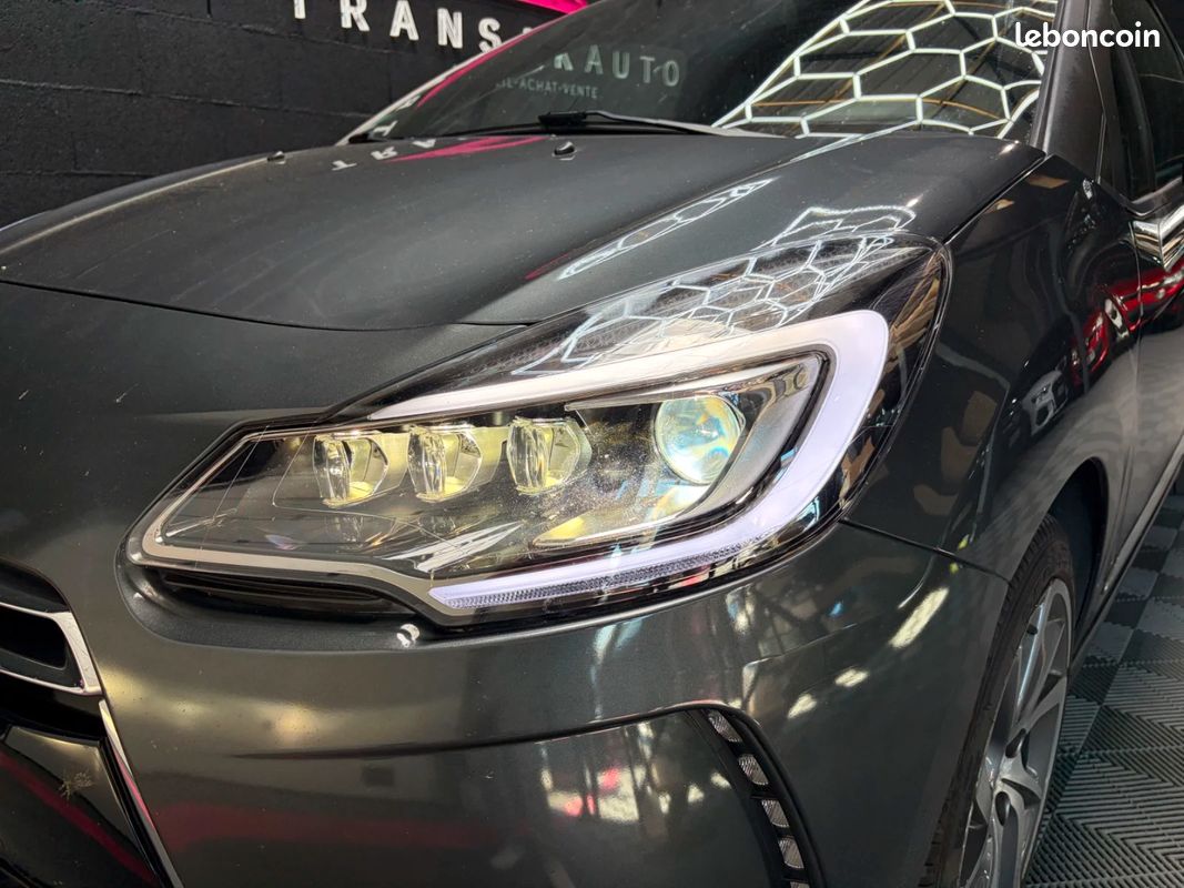 DS DS 3 BlueHDi 120 S&S BVM6 So Irrésistible EDITION INES DE LA FRESSANGE (image 36)