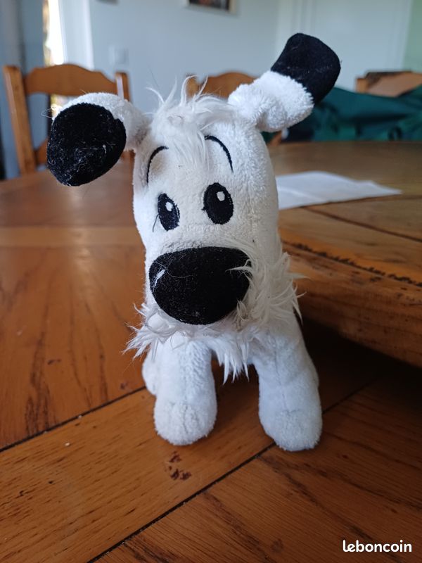 Peluche idefix (image 1)
