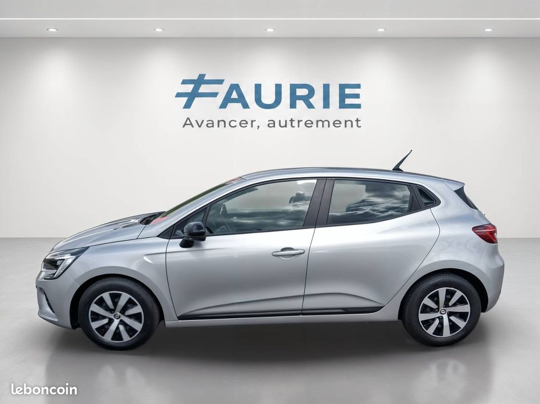 RENAULT Clio TCe 90 Equilibre (image 8)