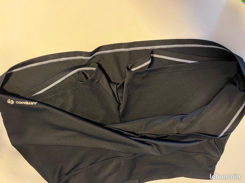 Jupe short sport (image 2)