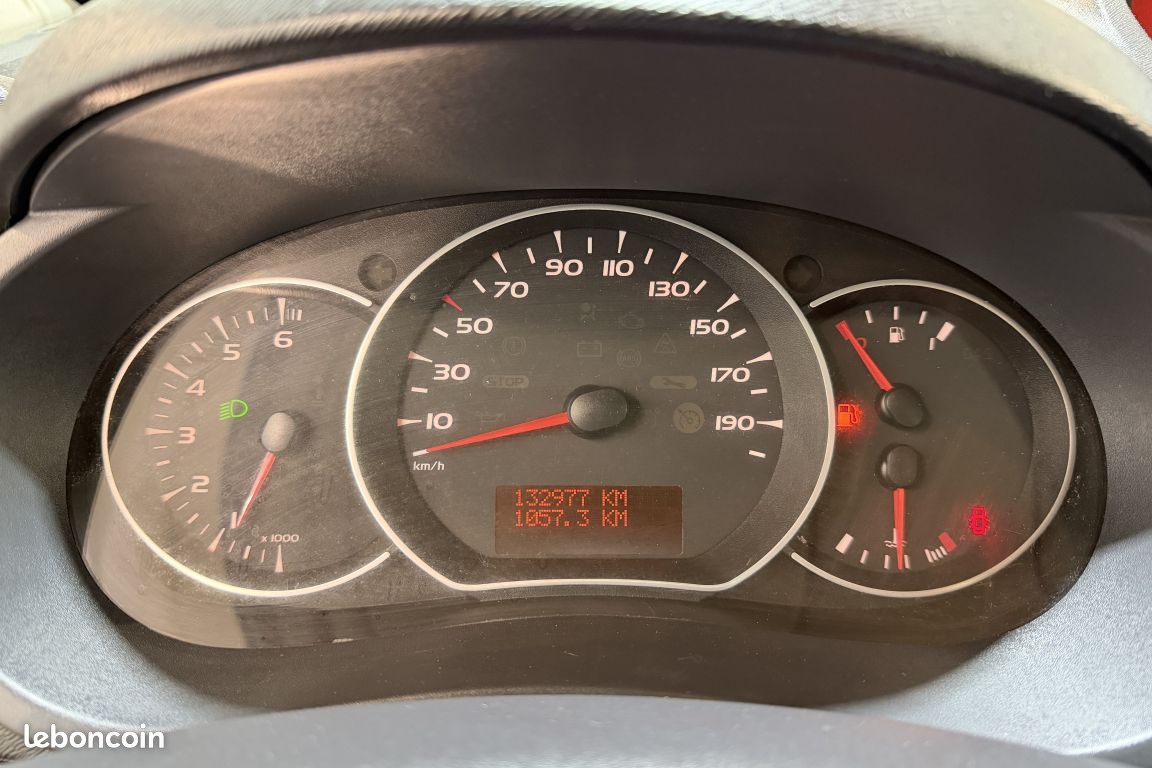 Renault Kangoo 1.6 16V 105 Privilège +REGULATEUR+ATTELAGE (image 11)