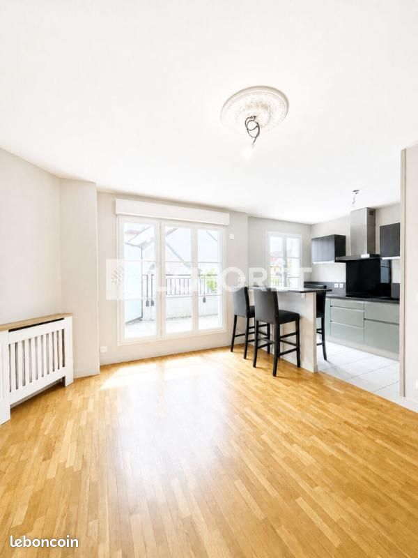 Appartement 2 pièces 50 m² · à Lamorlaye · 50 m² · 270 000 €