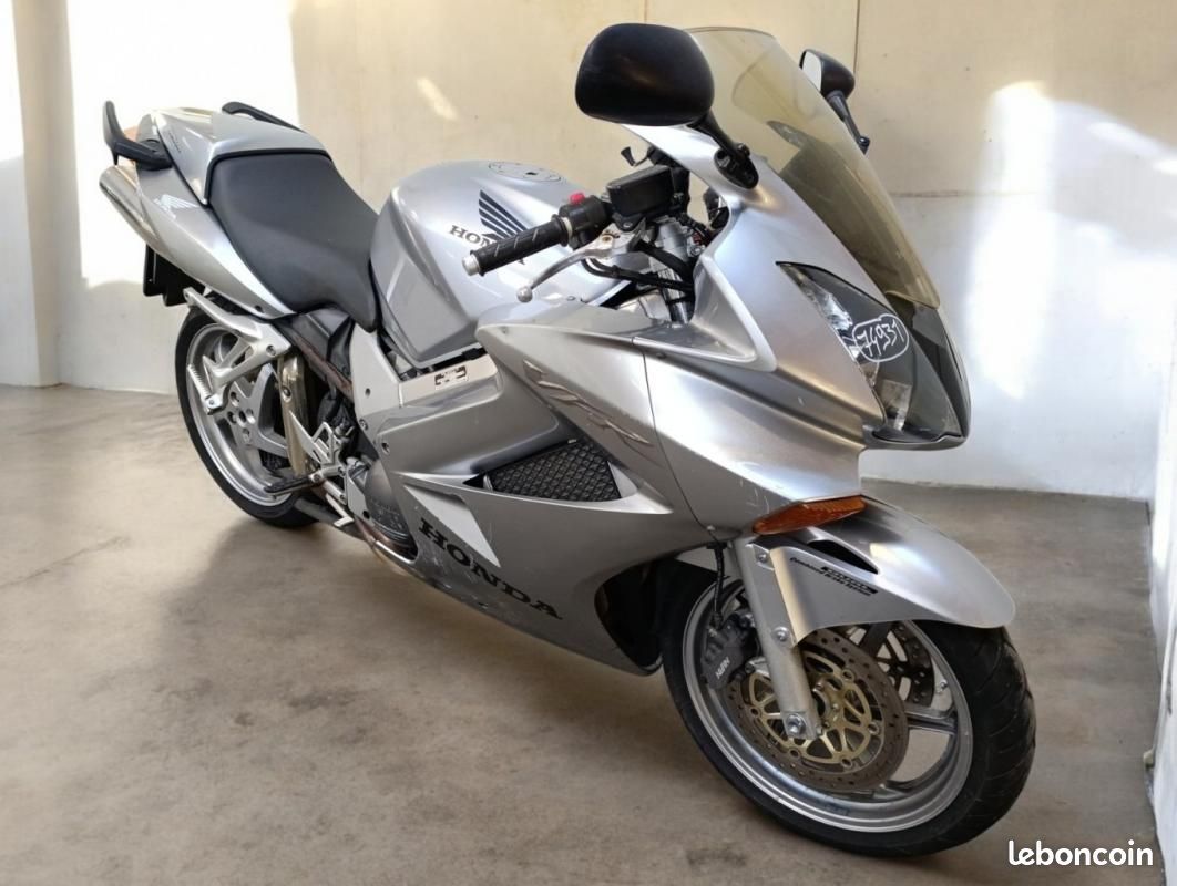 Honda VFR 800 VTEC OCCASION Motos