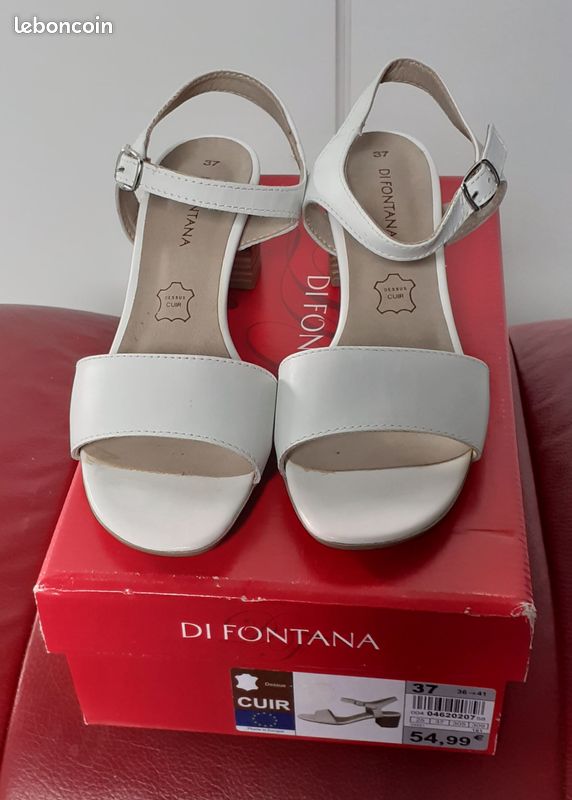 Sandales blanches a talon taille 37 (image 2)