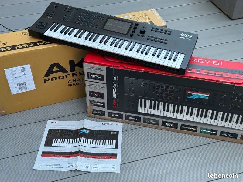 Akai MPC Key 61 Professionnel - parfait état (image 1)