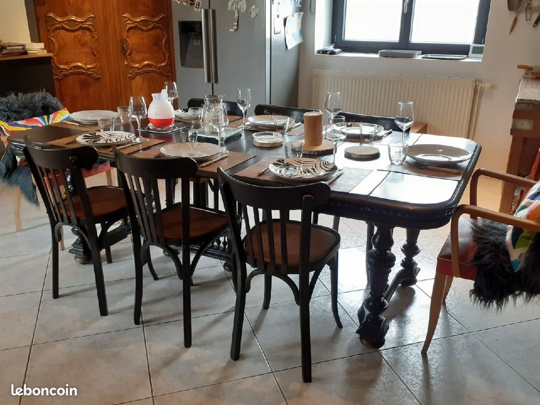 Table Henri 2 (image 2)