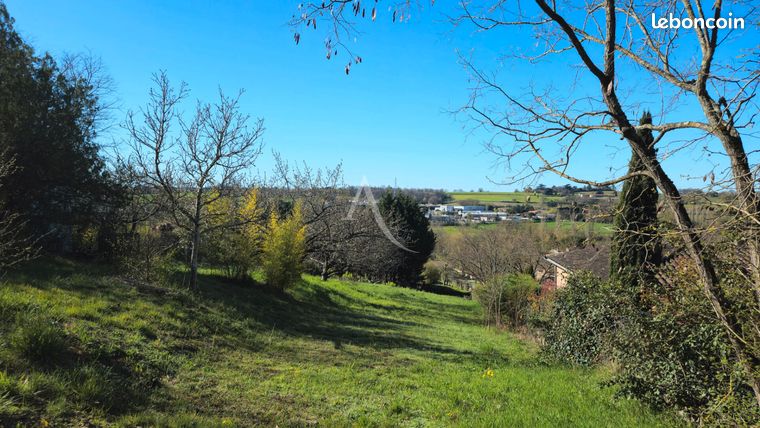 Terrain 1411 m² BEAUPUY