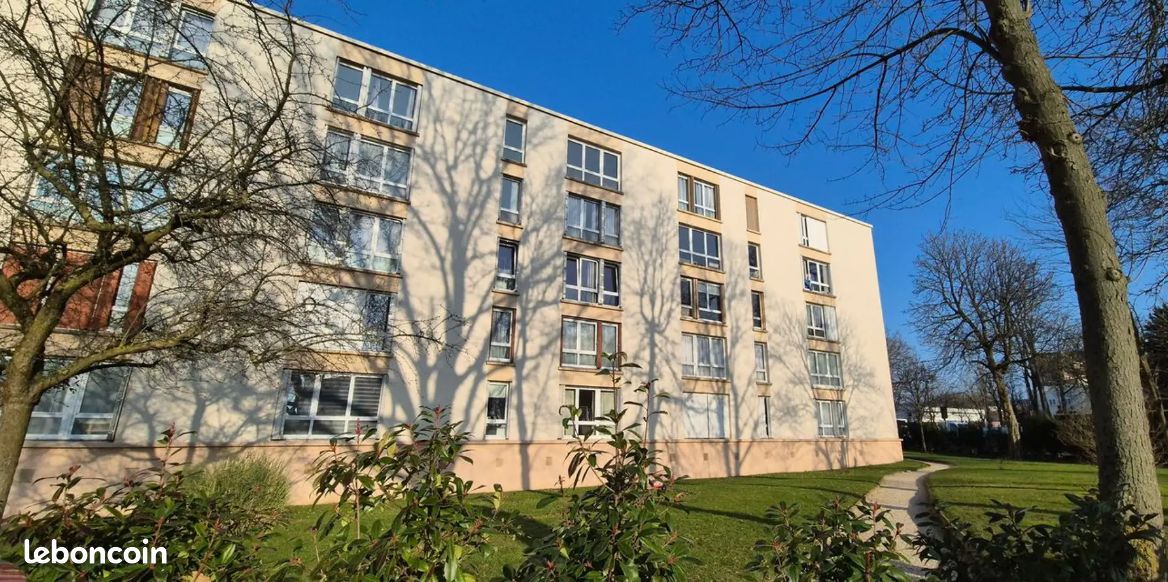 Appartement 4 pièces 65 m² · à Livry-Gargan · 65 m² · 150 000 €