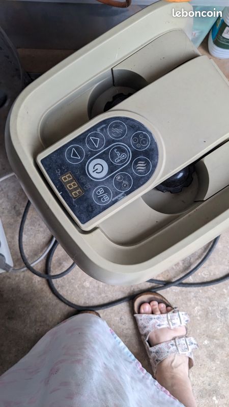 Jacuzzi (image 1)