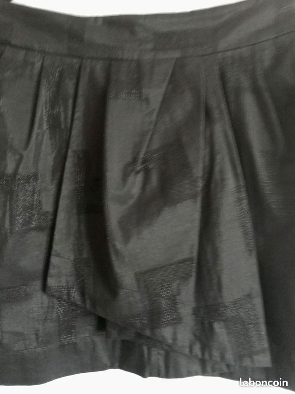 Jupe neuve Kami/Kenzo taille 40 (image 2)