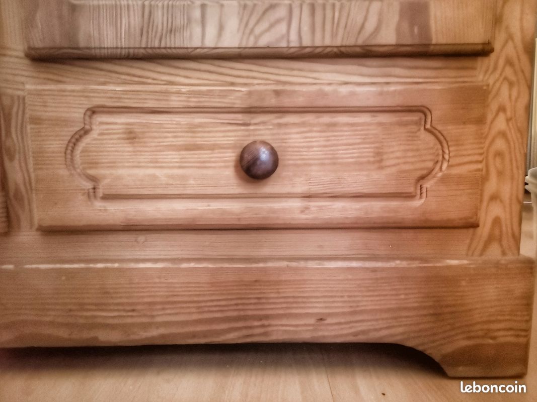 Armoire vintage bois de pin massif Paris (image 3)