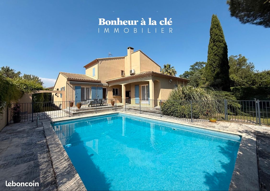 Maison 5 pièces 137 m² · à Marguerittes · 137 m² · 464 000 €