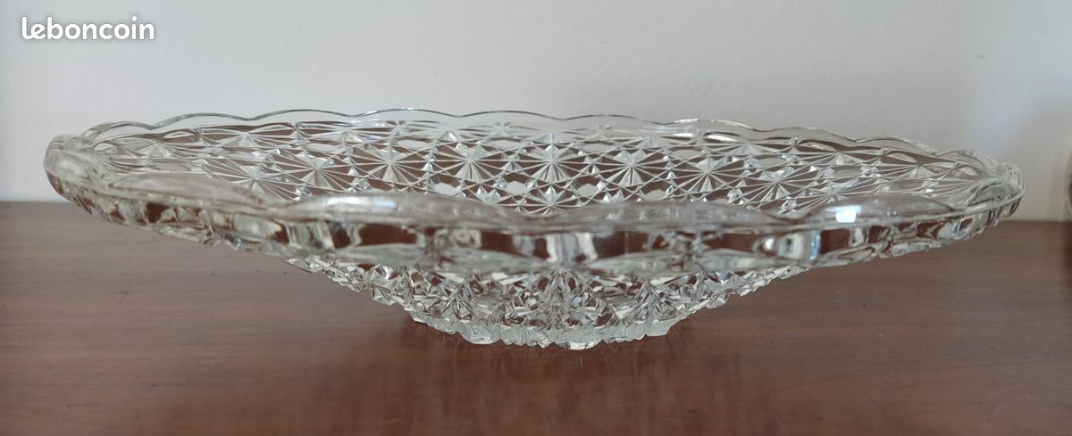 Coupe en verre taillé (image 2)