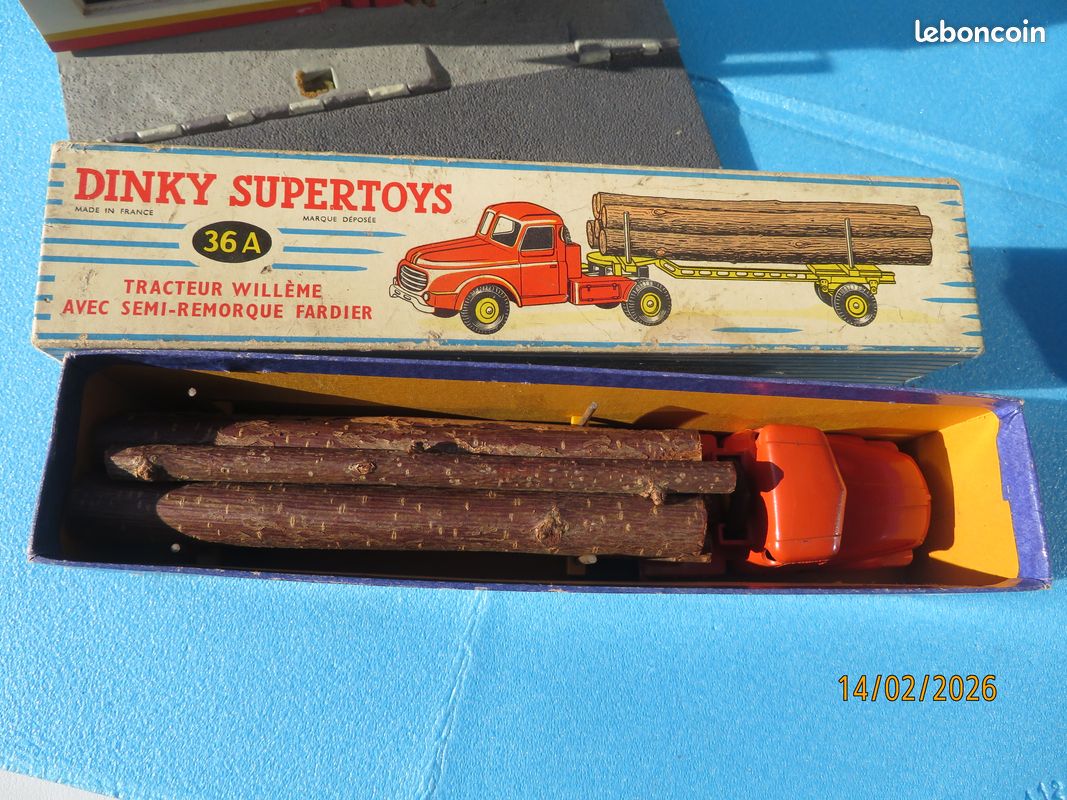 Vintage TRACTEUR WILLEME Avec Semi-Remorque Fardier
