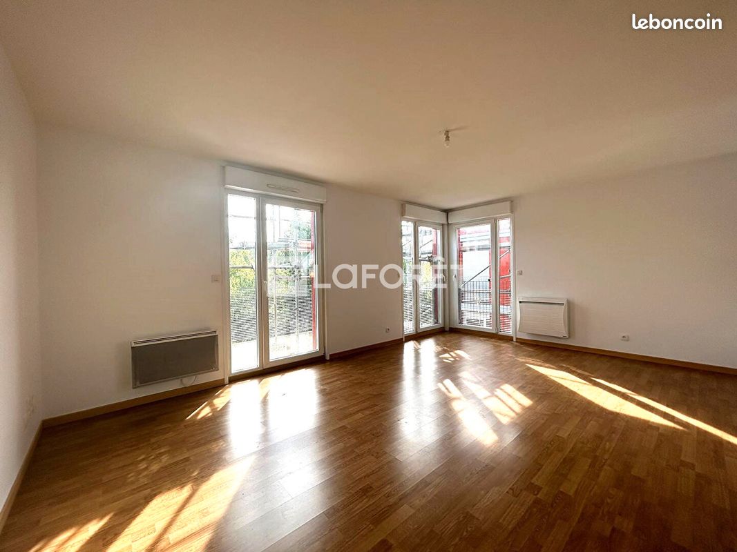 Appartement 3 pièces 79 m² · à Dizy · 79 m² · 810 €