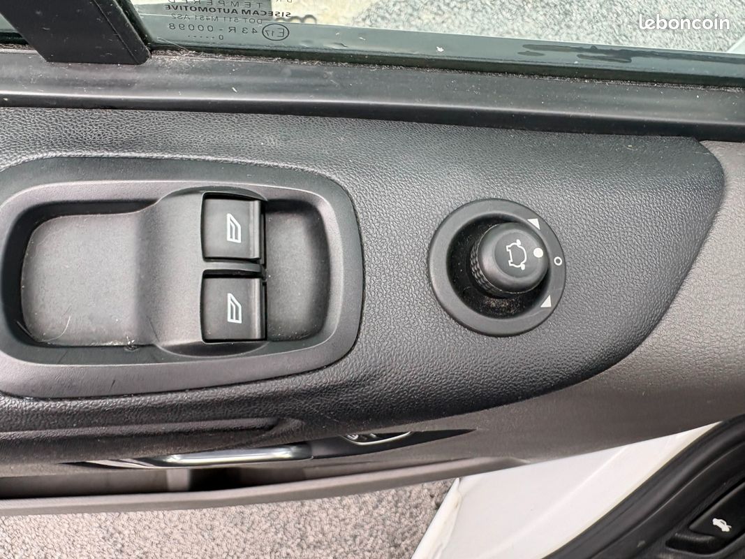 Ford transit custom fourgon 280 2.0 tdci 130 l1h1 court trend business (image 19)