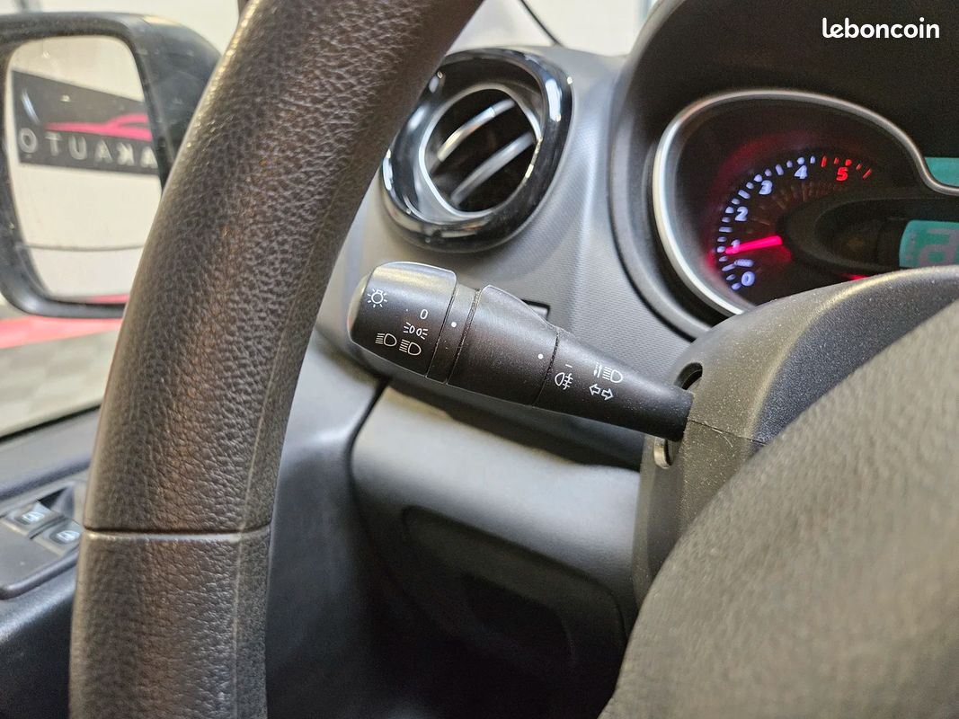 Renault TRAFIC L2H1 1300 Confort / VAN AMENAGE / CT OK / MOTEUR A CHAINE (image 21)