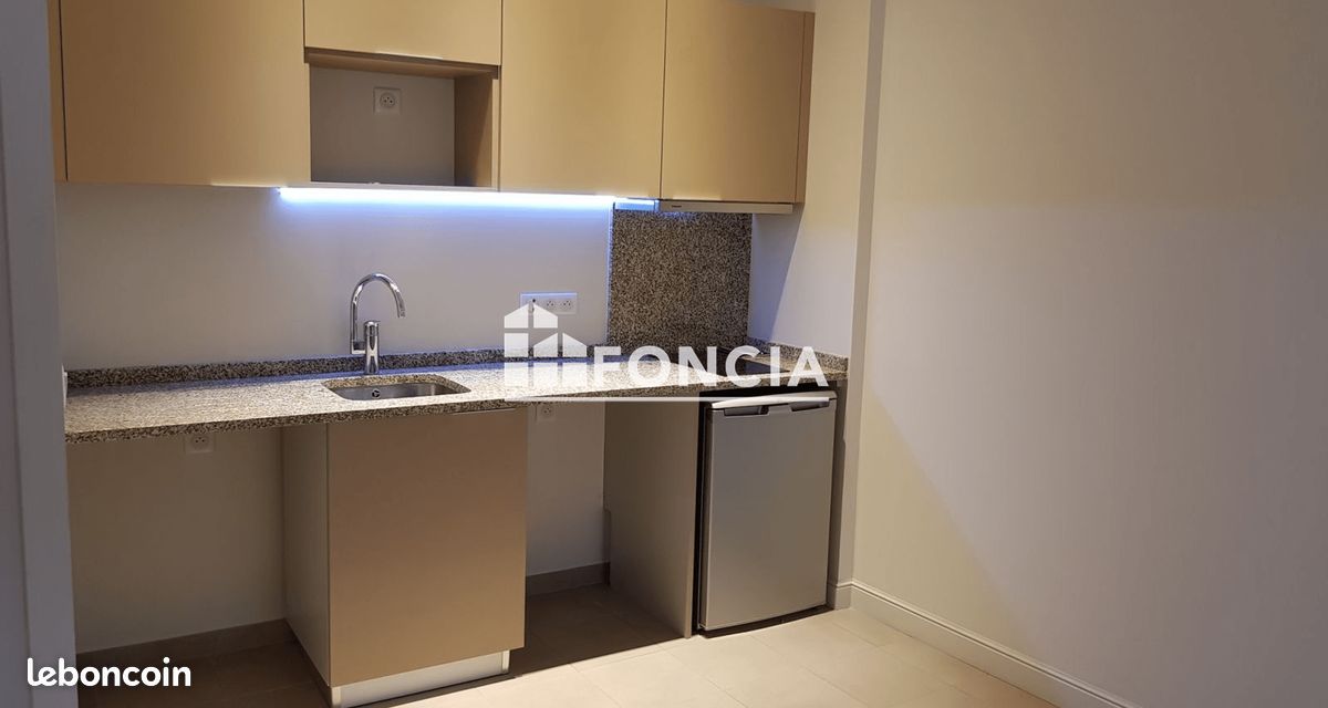 Appartement 3 pièces 53 m² · à Avignon · 53 m² · 713 €