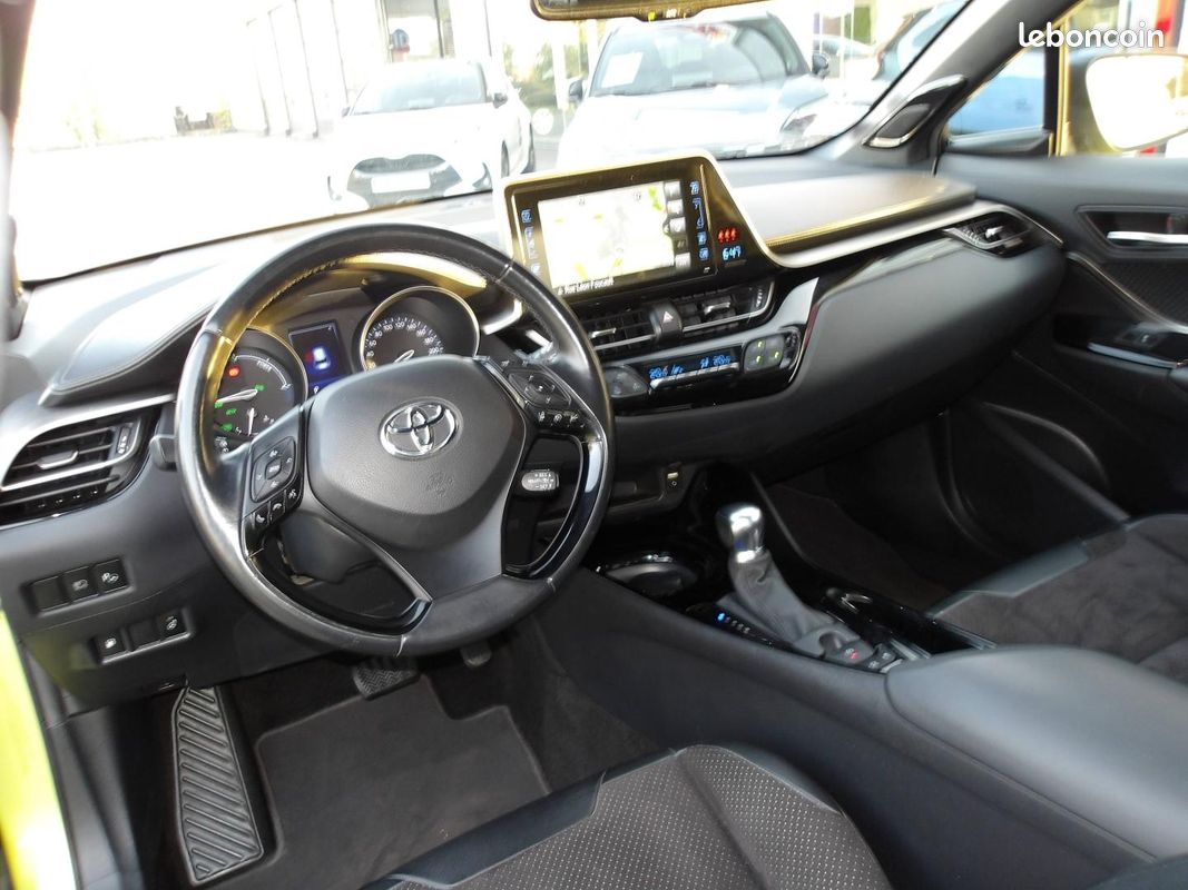 Toyota C-HR 122h JBL Edition 2WD E-CVT RC18 (image 16)