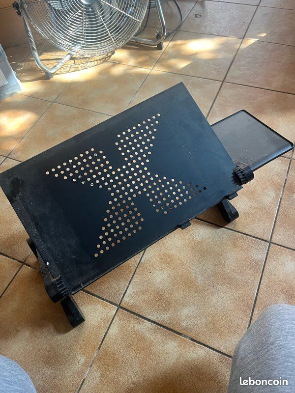 Trépied table de mixage (image 1)