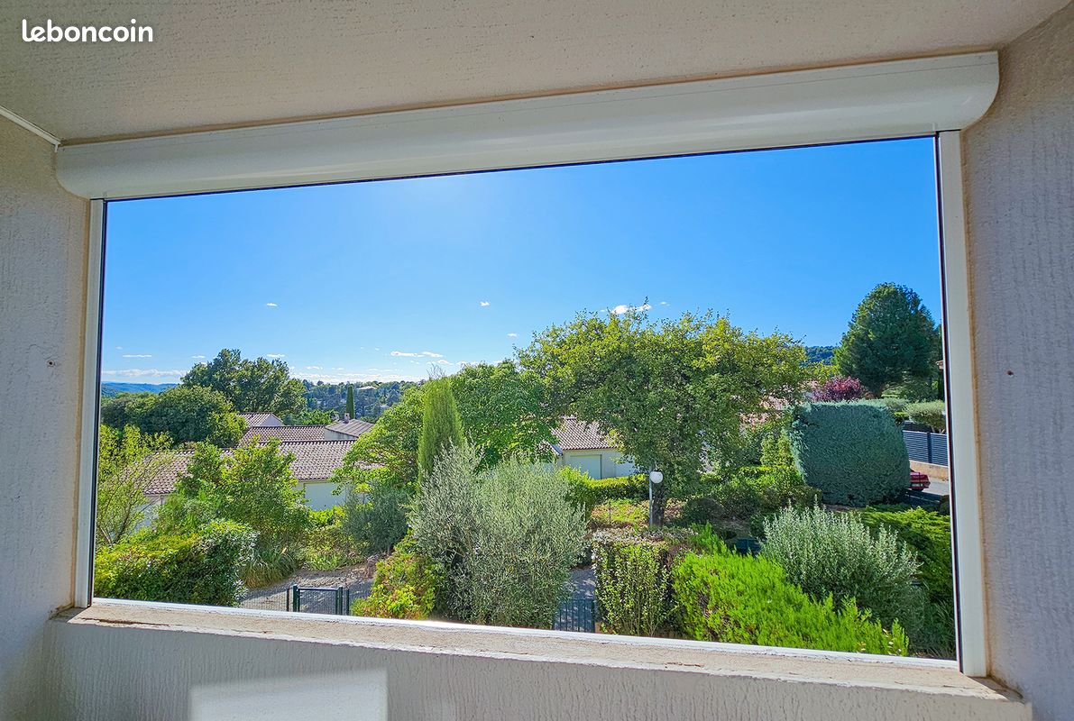 Appartement 1 pièce 33 m² · à Gréoux-les-Bains · 33 m² · 90 000 €