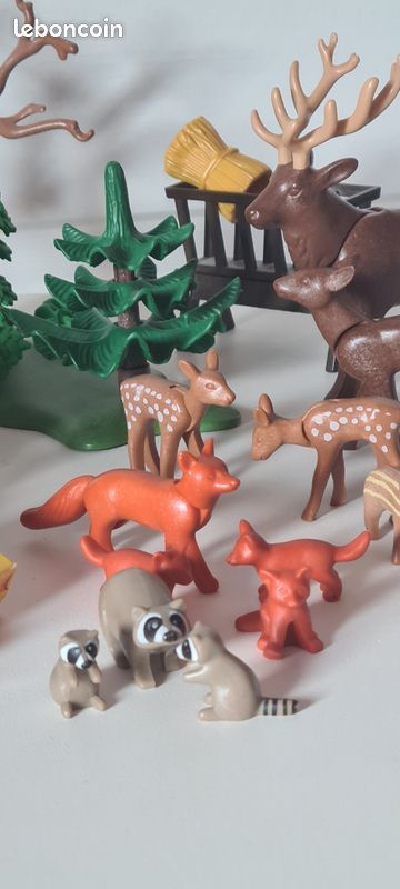 Playmobil animaux de la forêt avec père Noël (image 12)