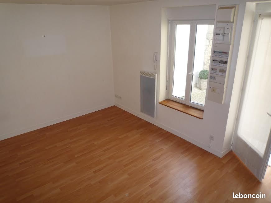 Appartement 1 pièce 36 m² · à Mansle-les-Fontaines · 36 m² · 440 €