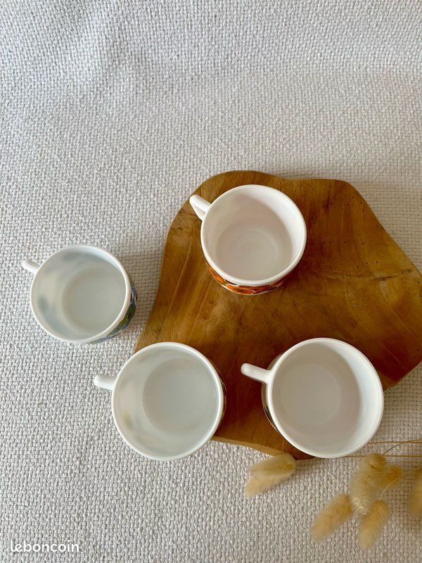 Ensemble de 4 coquetiers vintage 1970's