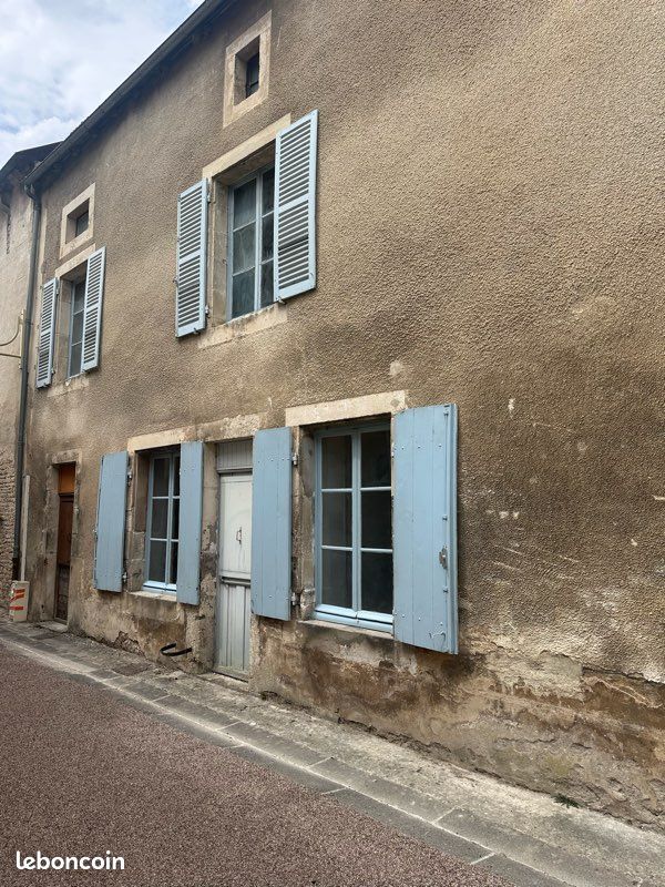 Maison 7 pièces 70 m² · à Vanvey · 70 m² · 15 000 €