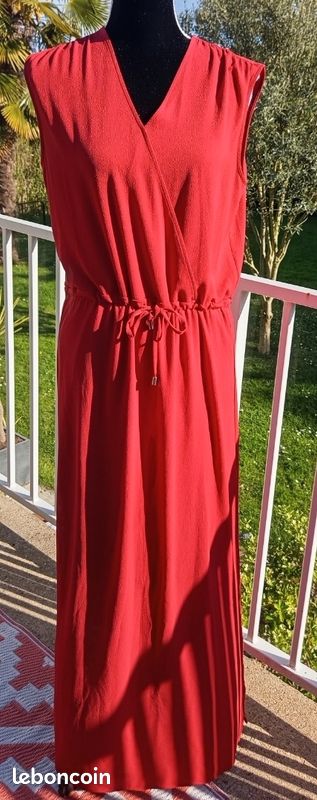 Robe longue sans manches (image 1)