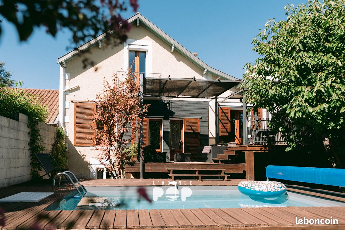 Maison 5 pièces 137 m² · à Périgueux · 137 m² · 330 000 €