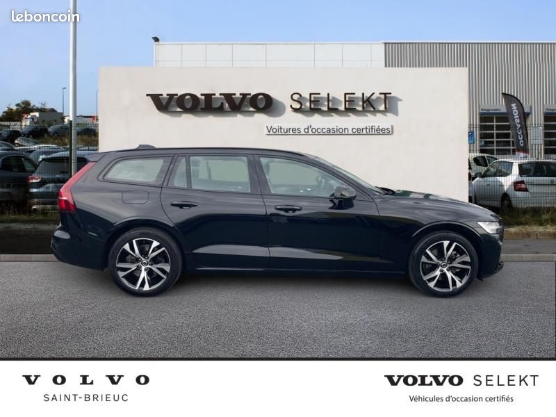 Volvo V60 B4 197ch Ultra Style Dark DCT 7 (image 4)