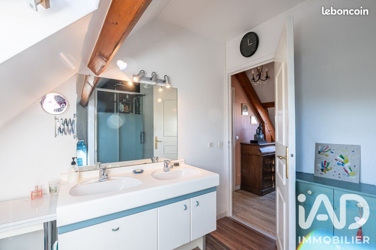 Maison familiale 6 pièces 195 m² (image 15)