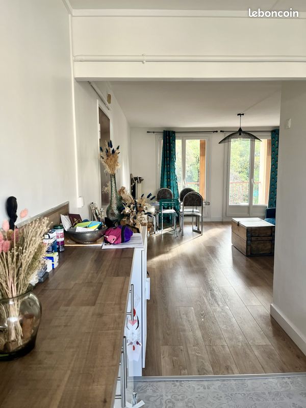 Appartement a louer aubagne - 3 pièce(s) - 63 m2 - Surfyn