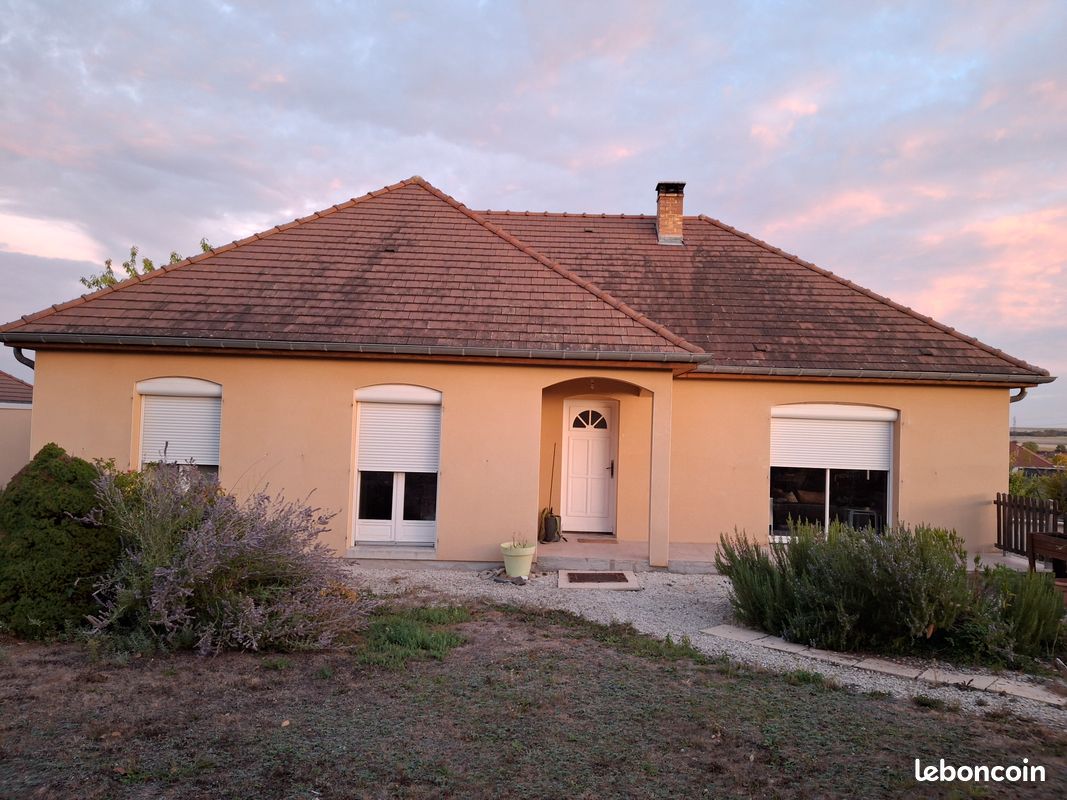 Maison 6 pièces 140 m² · à Creney-près-Troyes · 140 m² · 322 000 €