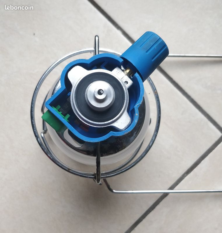 LOT PIECES de LAMPE LUMOGAZ R CAMPING GAZ campingaz POIGNEE METAL vanne