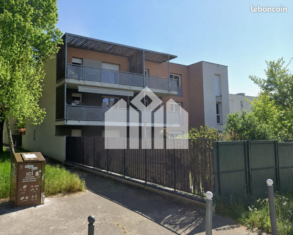 Appartement 1 pièce 28 m² · à Bron · 28 m² · 121 000 €
