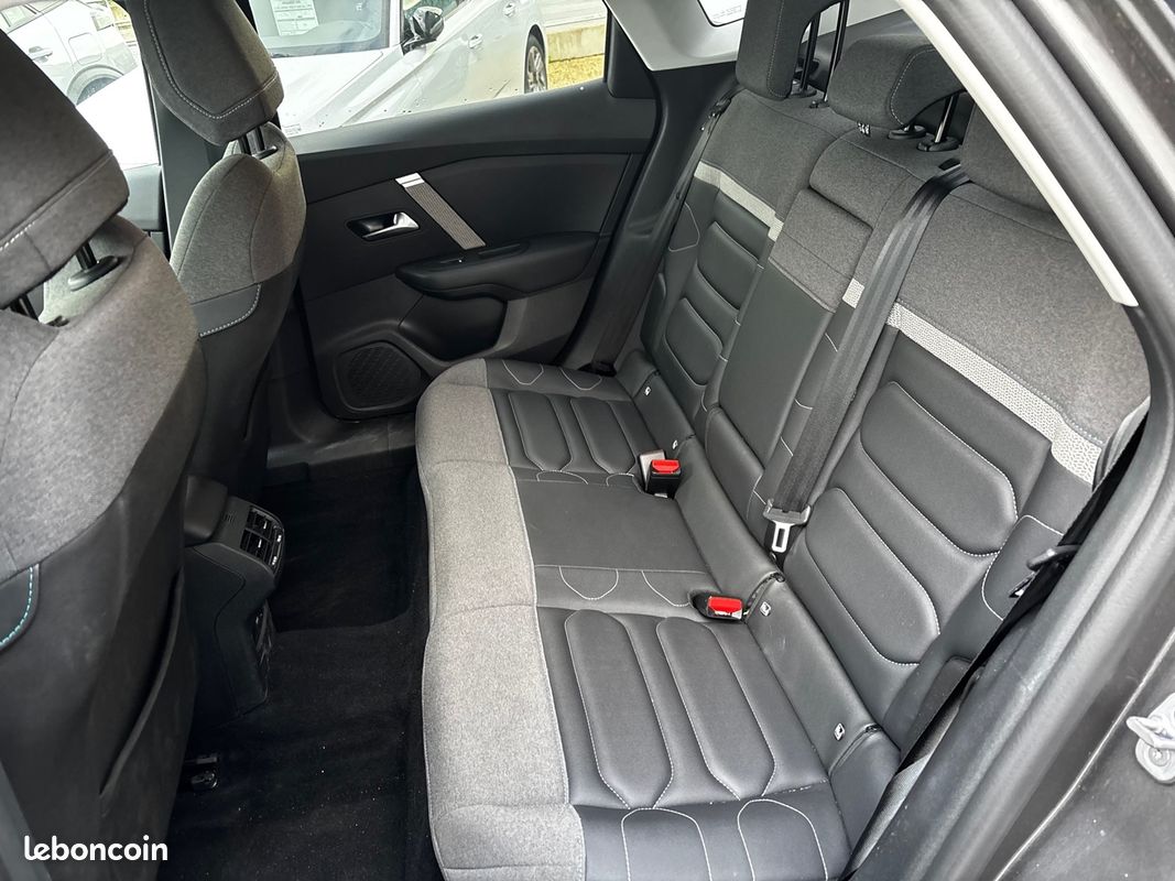 Citroen C4 X 1.5 BLUEHDI 130CH S&S MAX AUTOMATIQUE (image 8)