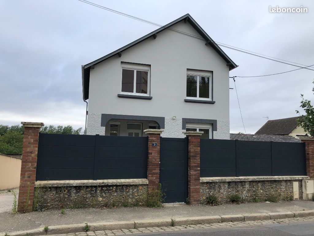 Maison 4 pièces 94 m² · à L'Aigle · 94 m² · 840 €/mois