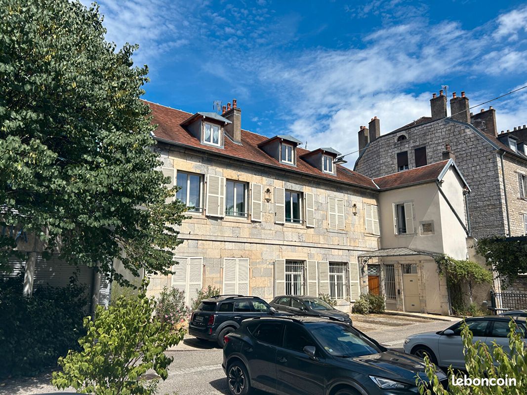 Appartement 3 pièces 77 m² · à Besançon · 77 m² · 275 000 €
