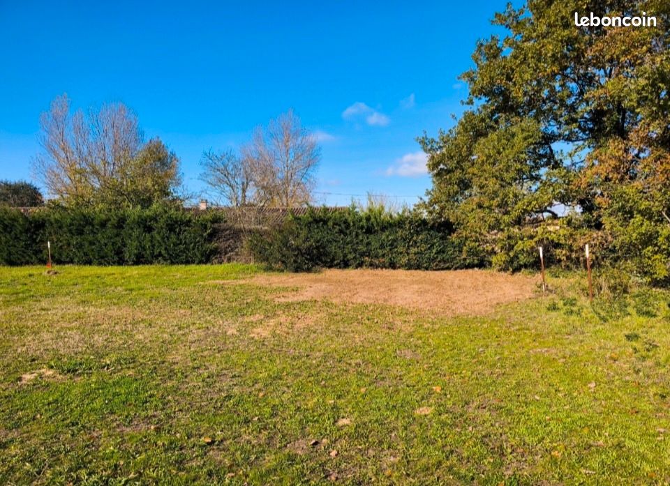 Terrain 658 m² Coufouleux · 72 380 €