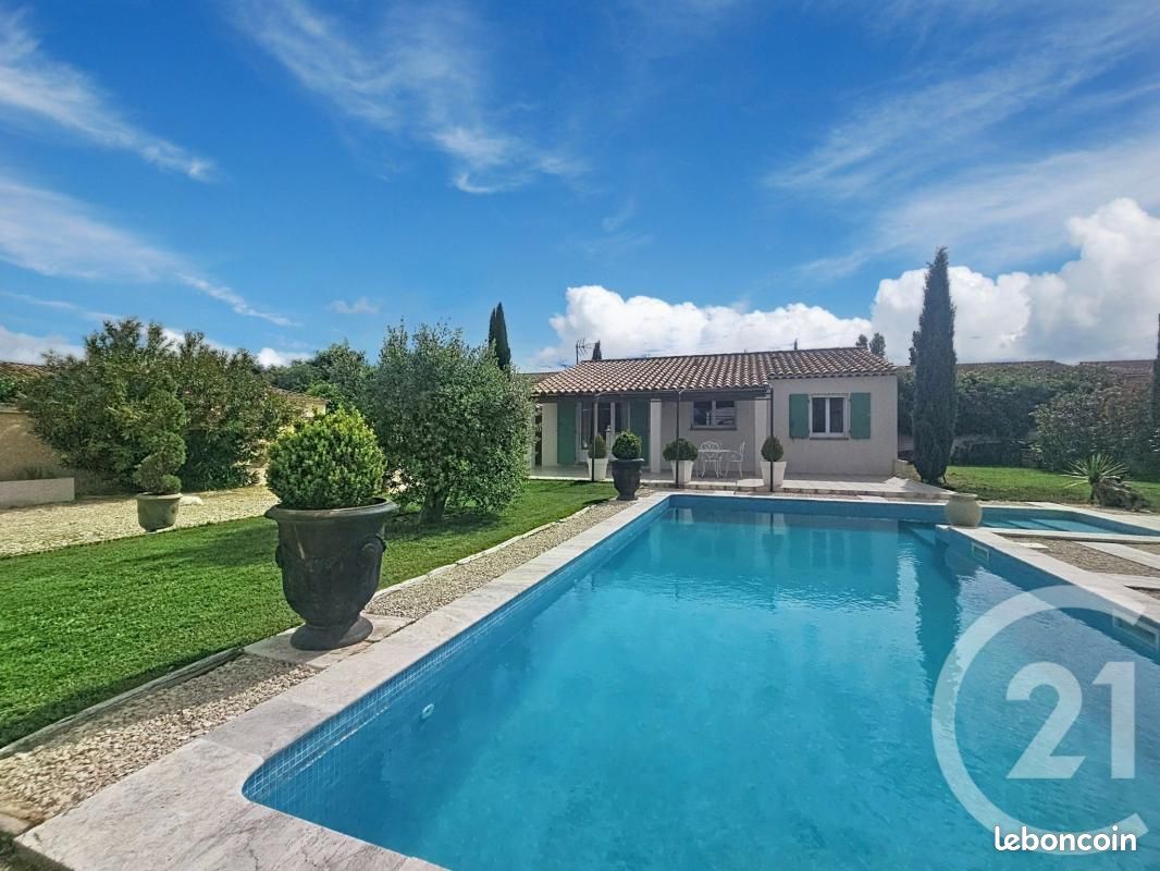 Maison 4 pièces 95 m² · à Mouriès · 95 m² · 569 000 €