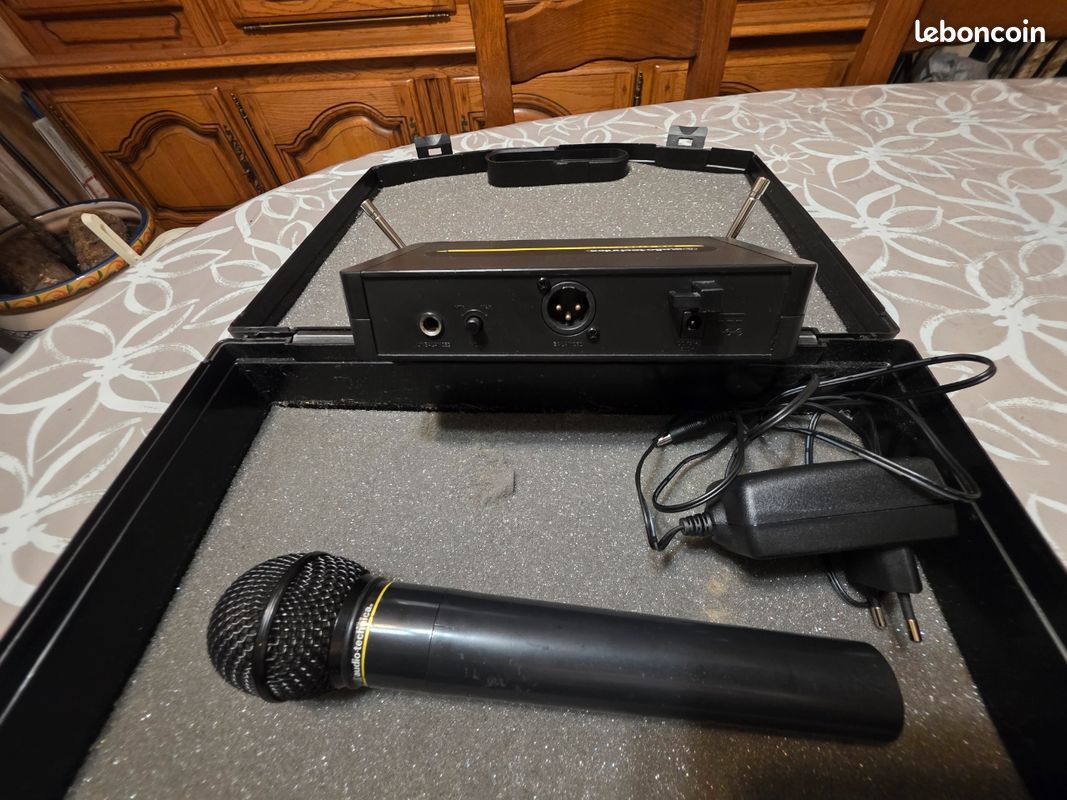 Micro HF sans fil Audio-Technica UHF (image 4)