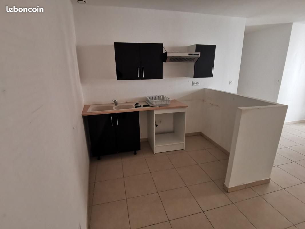 Appartement 3 pièces 81 m² · à Tarascon · 81 m² · 657 €/mois