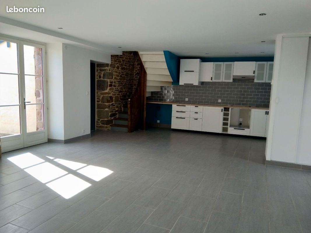Maison 4 pièces 94 m² · à Combourg · 94 m² · 850 €/mois