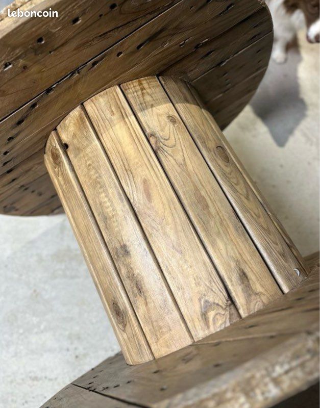 Touret en bois et vernis (image 3)