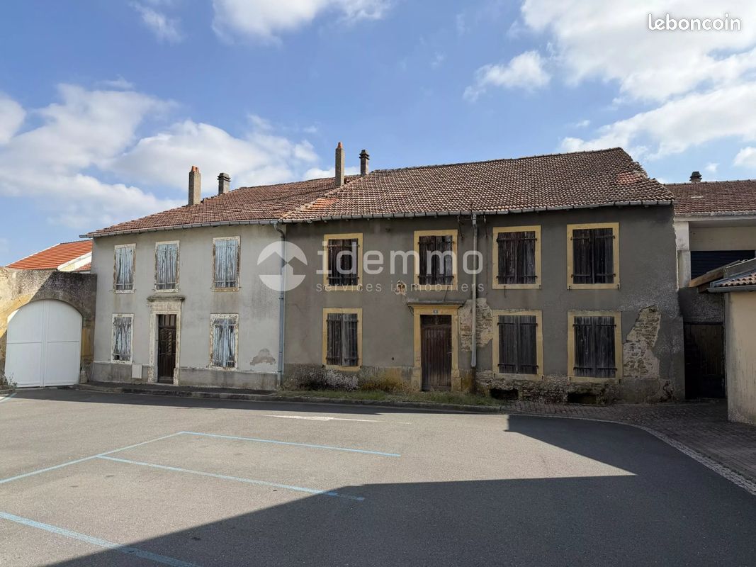Immeuble 10 pièces 280 m² · à Argancy · 280 m² · 220 000 €