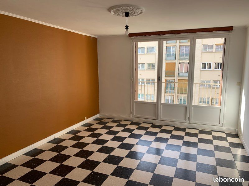Appartement 4 pièces 78 m² · à Alès · 78 m² · 78 000 €