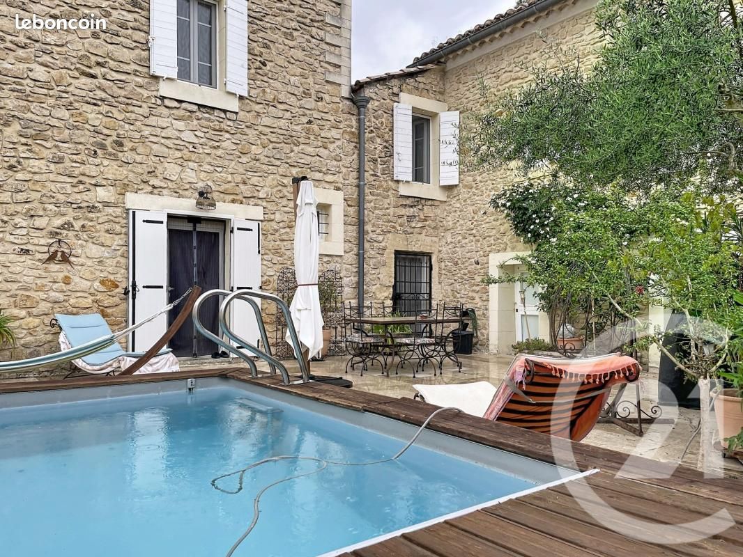 Maison 7 pièces 110 m² · à Bagnols-sur-Cèze · 110 m² · 285 000 €
