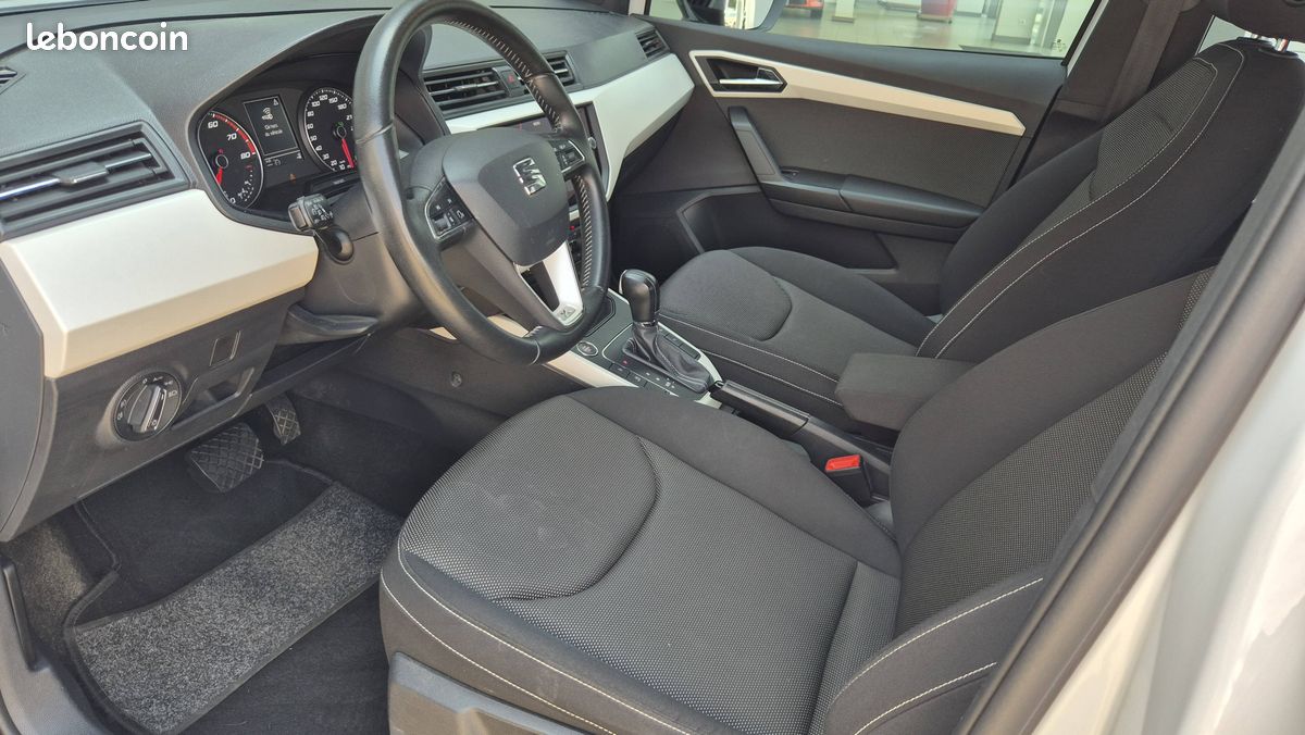SEAT Arona 1.0 EcoTSI 115 ch Start/Stop DSG7 Xcellence (image 17)